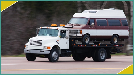 Fenwicks Towing Service Hero Image