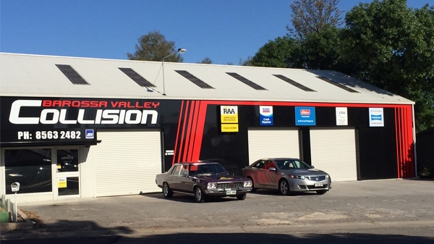 Barossa Valley Collision & Towing Hero Image