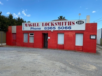 Magill Locksmiths Hero Image