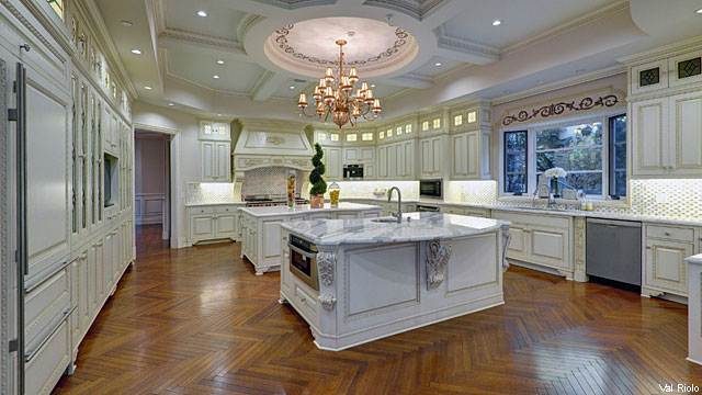 Spectacular Kitchens for Sale