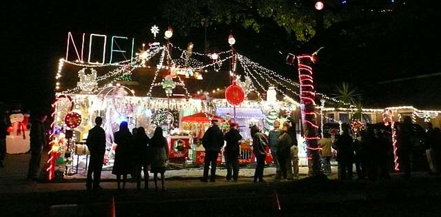 Richard Norton's Christmas Lights in Burbank, CA
