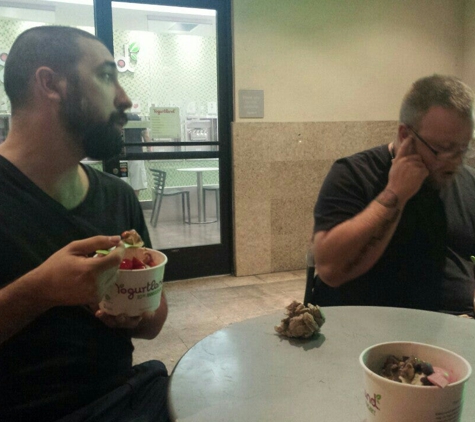 YogurtLand - Alhambra, CA