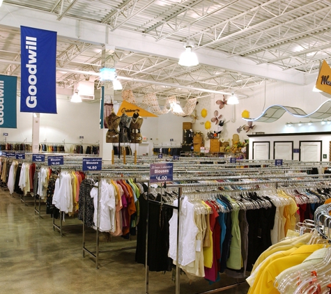 Goodwill North Miami Skylake Superstore - Miami, FL