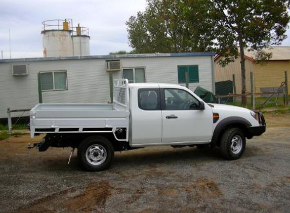 Stenhouse Body Builders - Park Avenue, QLD