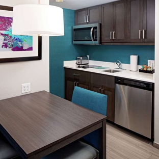 Homewood Suites by Hilton Ronkonkoma - Ronkonkoma, NY