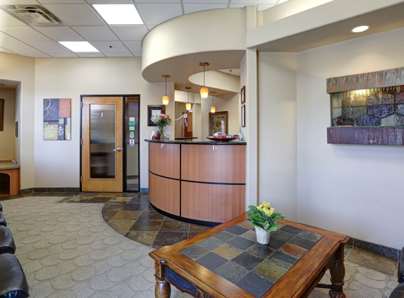 Sonoran Vista Dentistry - Gilbert, AZ. Well lit waiting area at Gilbert emergency dentist Sonoran Vista Dentistry