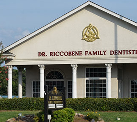 Riccodene Associates and Dentistry - Selma, NC