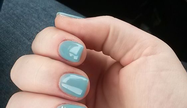 Unique Nails - Broomfield, CO