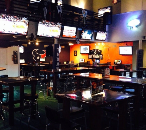1st & Goal Sports Bar & Grill - Houston, TX