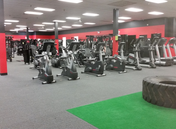 Brickhaus Fitness - Wheaton, IL