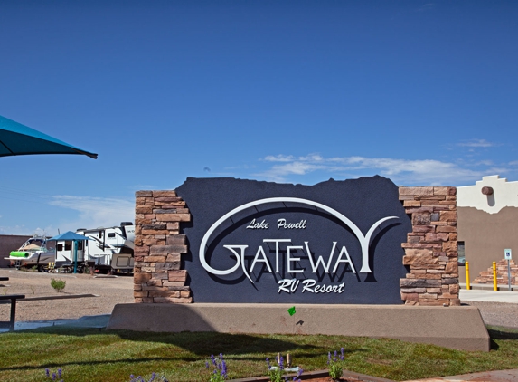 Lake Powell Gateway RV Resort - Big Water, UT. Lake Powell Gateway RV Resort Entrance