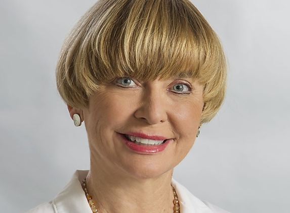 Dr. Natalie Kerr, MD - Memphis, TN
