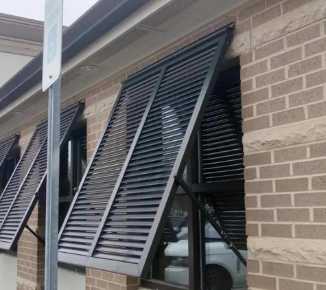 Camel Custom Canvas Shop - Knoxville, TN. Louvers by Camel Canvas