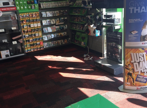 GameStop - Raytown, MO