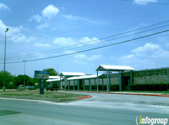 Henry B Gonzalez Elementary - San Antonio, TX