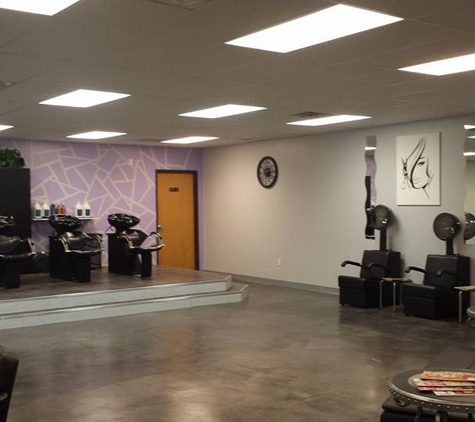 Revolution Salon - Abilene, TX