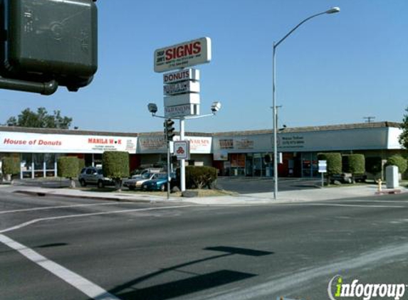 House of Donuts - Lawndale, CA