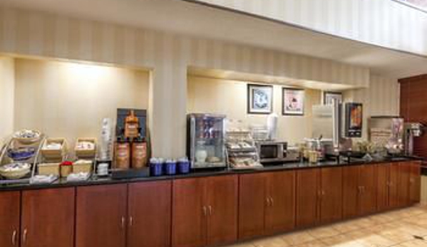 Days Inn by Wyndham Utica - Utica, NY