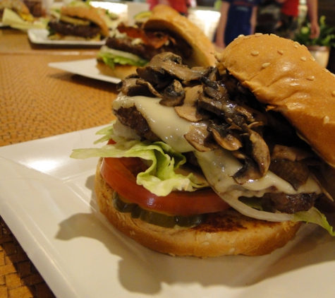 Mahaloha Burger - Kailua, HI