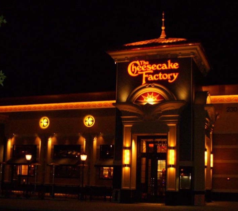 The Cheesecake Factory - Tukwila, WA