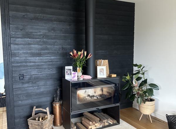 Dayne Lewis Painting - Newhaven, VIC