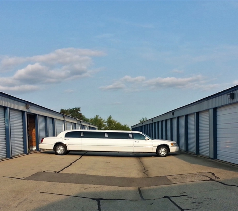 Badger State Limousine Service - Milwaukee, WI