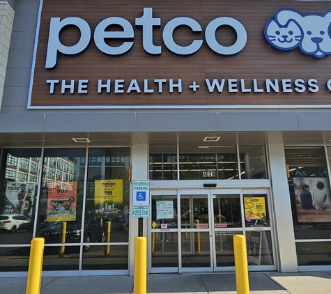 Petco - Chicago, IL