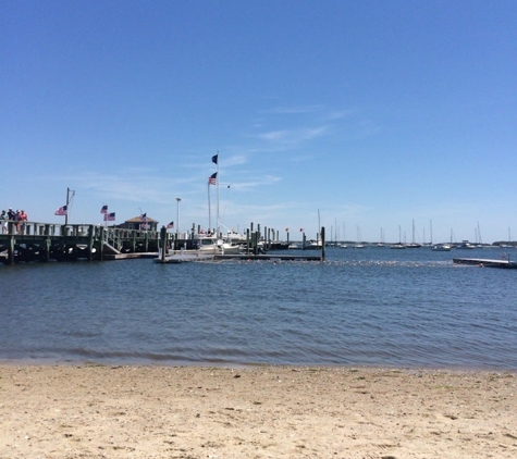 Hyannis Yacht Club - Hyannis, MA