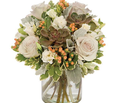 Sandy's Florist & Bridal - Louisville, KY