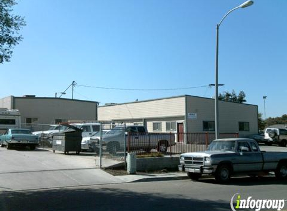 Commercial & Industrial Roofing Co - Spring Valley, CA