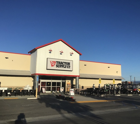 Tractor Supply Co - Calimesa, CA