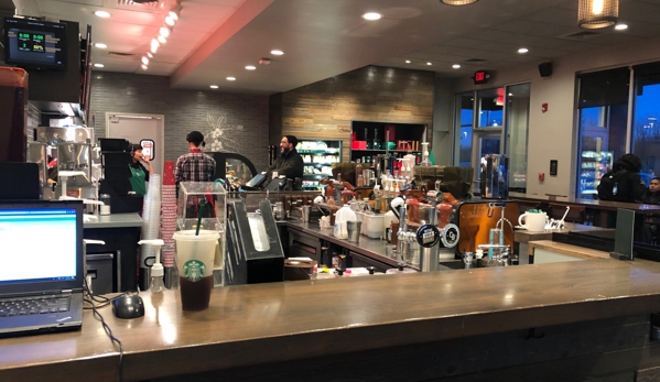 Starbucks Coffee - Waukegan, IL