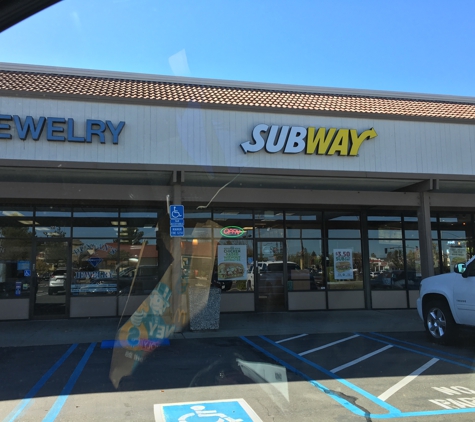 Subway - Roseville, CA. Front