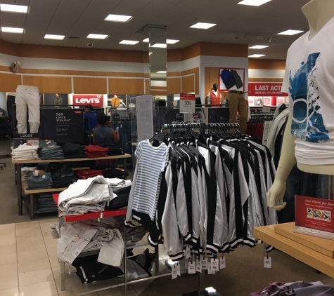 Macy's - Whitehall, PA