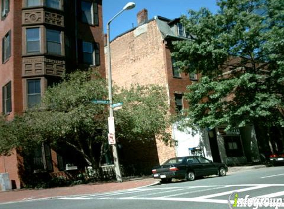 Berkeley Street Market - Boston, MA