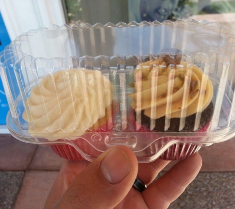 Cuppies Delicious Cupcakes - Torrance, CA