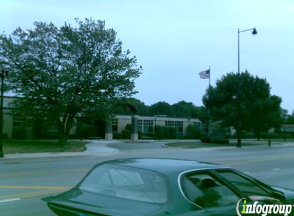 Golf Middle School - Morton Grove, IL