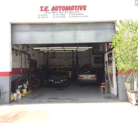 T K Automotive - Chatsworth, CA. Great clean shop!