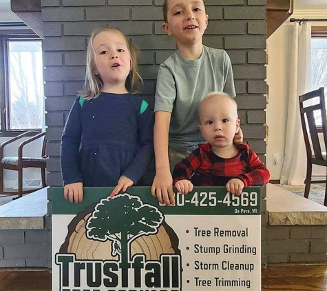 Trustfall Tree Service - De Pere, WI