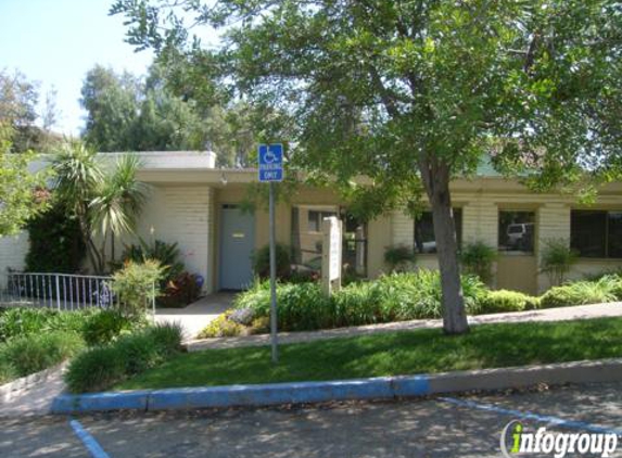 Robert L. Coe DDS Family Dentistry - Escondido, CA