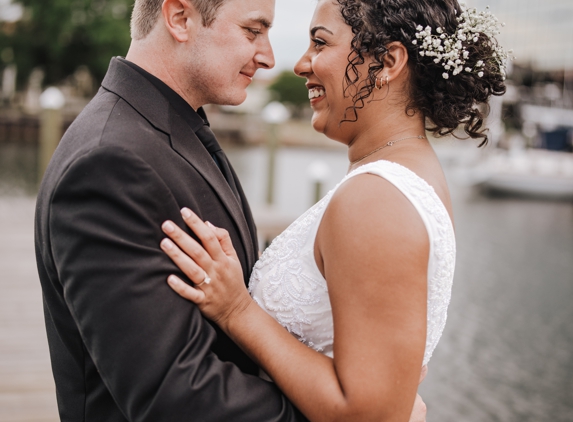 Legally Married Wedding Consultants - Pensacola, FL