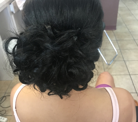 Creative Hair & Nail Salon - El Paso, TX