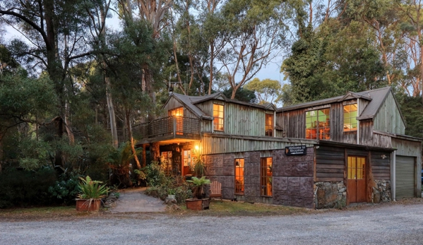 Crayfish Creek Caravan Park and Holiday Cabins - Crayfish Creek, TAS
