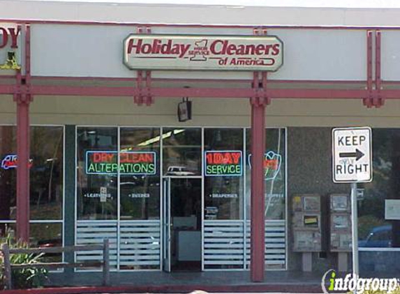 Holiday Cleaners - Novato, CA