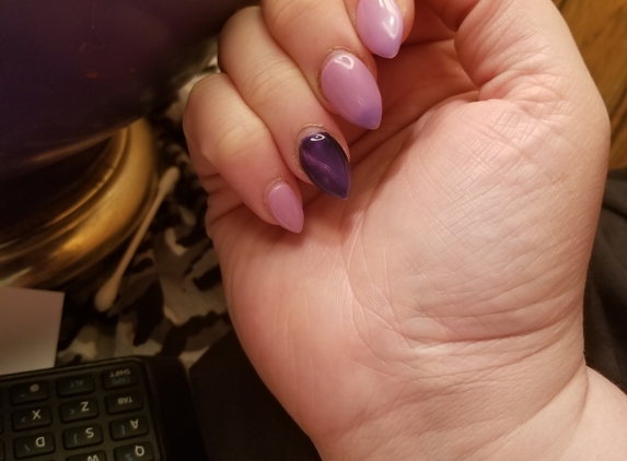 Galaxy Nails - Grafton, WI