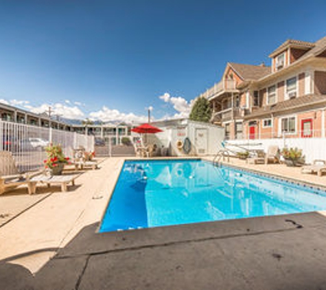 Econo Lodge - Colorado Springs, CO