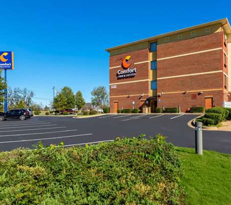 Comfort Inn & Suites Montgomery Eastchase - Montgomery, AL