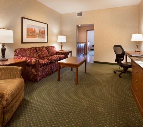 Drury Inn & Suites Findlay - Findlay, OH