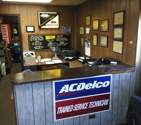 Dan's Auto Repair - Roselle, IL