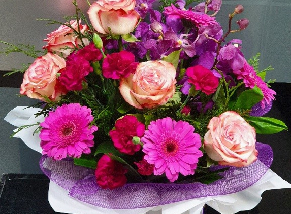 Momento Magico Flowers - Warragul, VIC